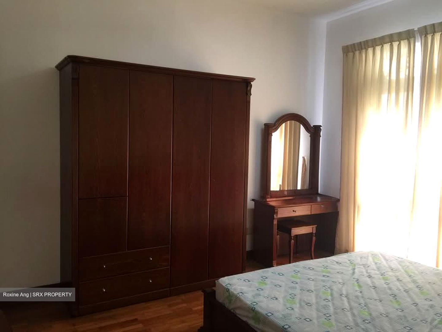 Seletaris (D27), Condominium #574579101